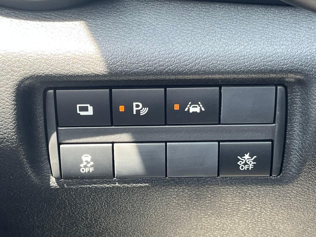 new 2025 Nissan Versa car, priced at $19,219