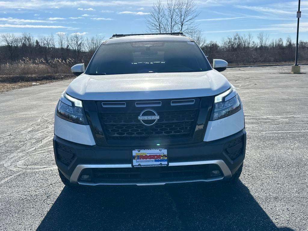 new 2025 Nissan Pathfinder car, priced at $42,305
