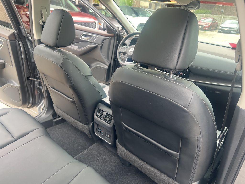 used 2021 Nissan Rogue car, priced at $29,999