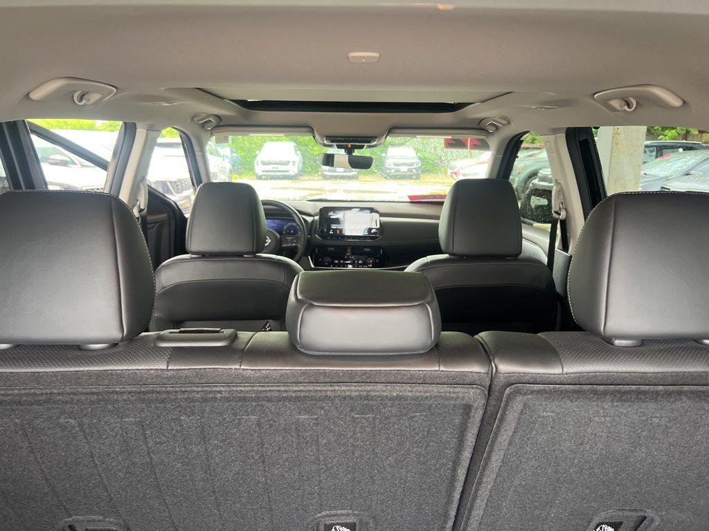used 2022 Nissan Rogue car, priced at $31,999