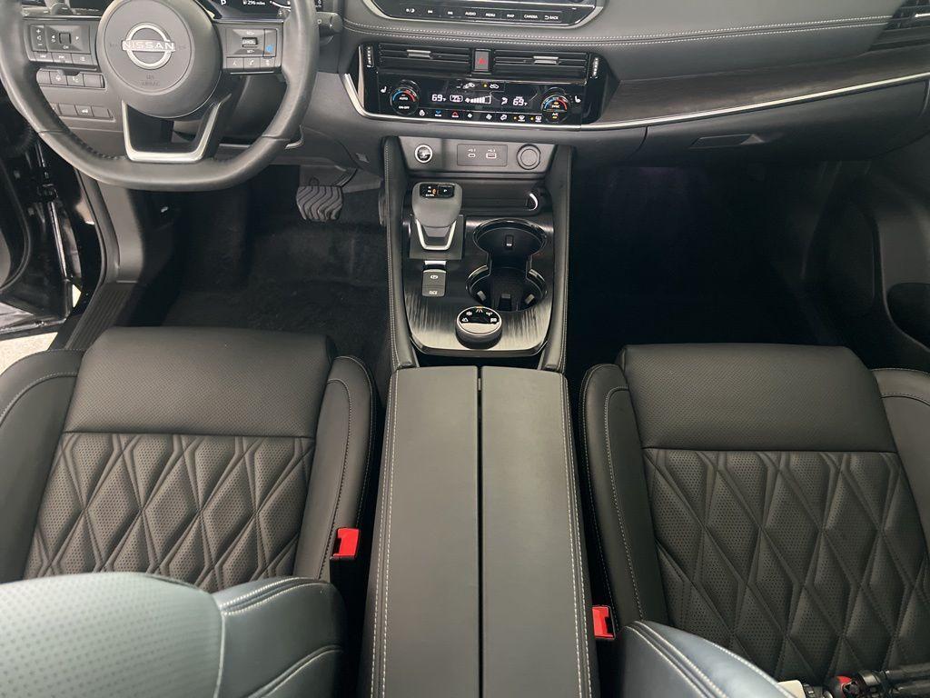 used 2022 Nissan Rogue car, priced at $31,999
