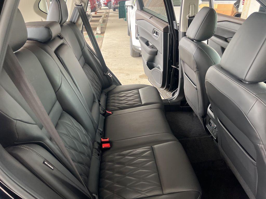 used 2022 Nissan Rogue car, priced at $31,999