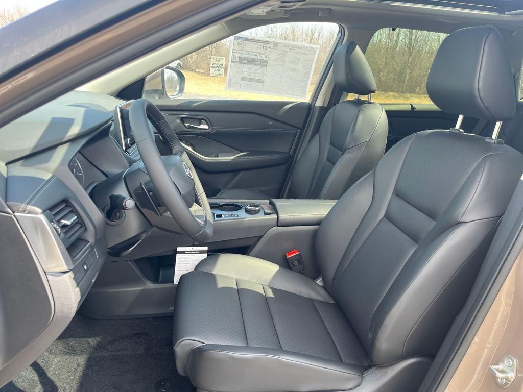 new 2025 Nissan Rogue car, priced at $33,506