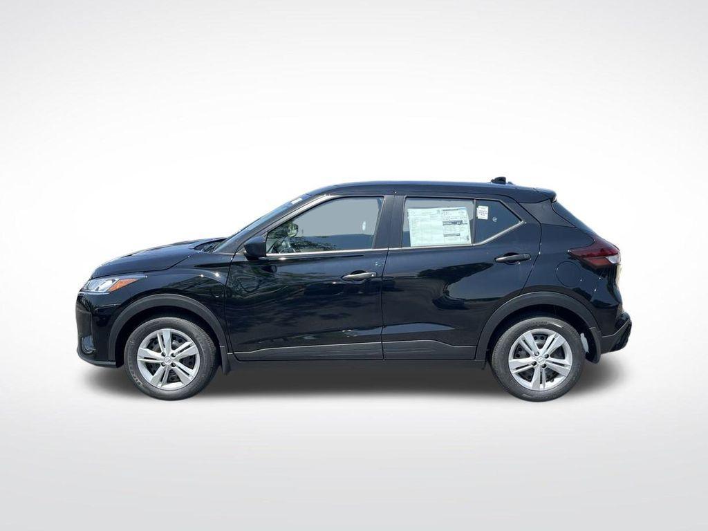 new 2025 Nissan Kicks Play car, priced at $21,979