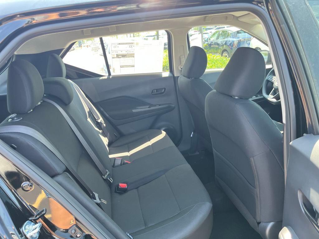 new 2025 Nissan Kicks Play car, priced at $21,979