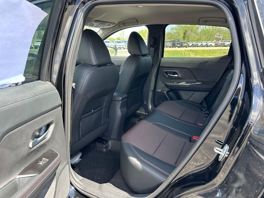 new 2025 Nissan Kicks car, priced at $27,653