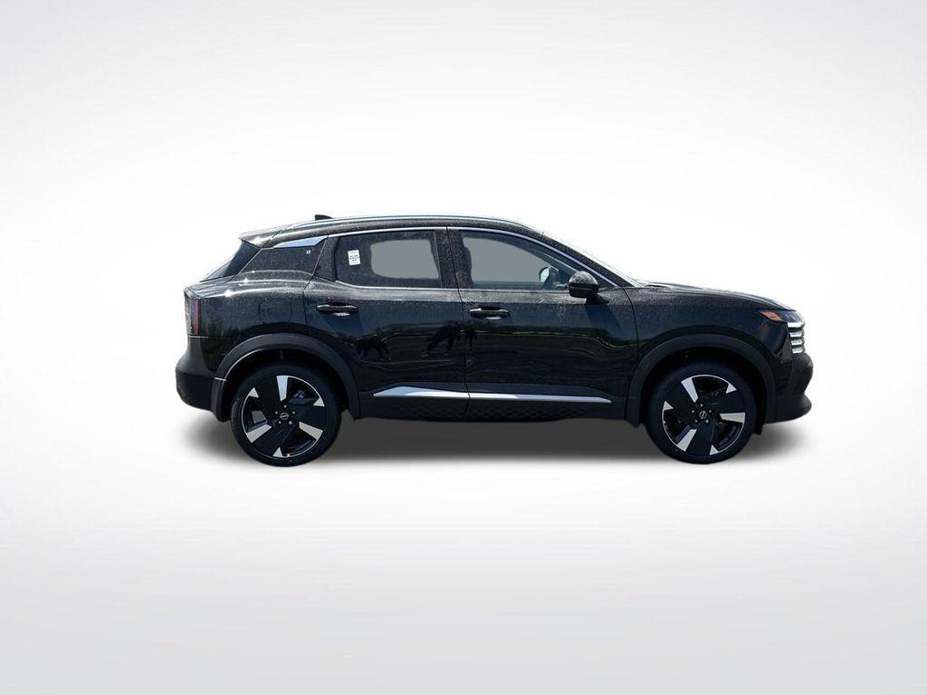 new 2025 Nissan Kicks car, priced at $27,653