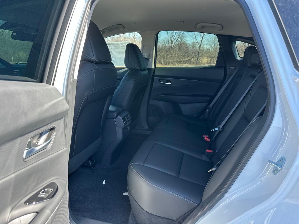 new 2025 Nissan Murano car, priced at $41,255