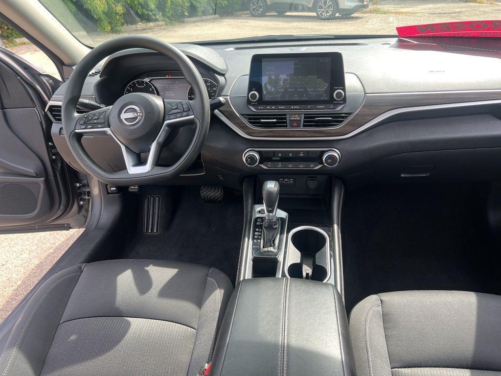 used 2023 Nissan Altima car, priced at $21,000