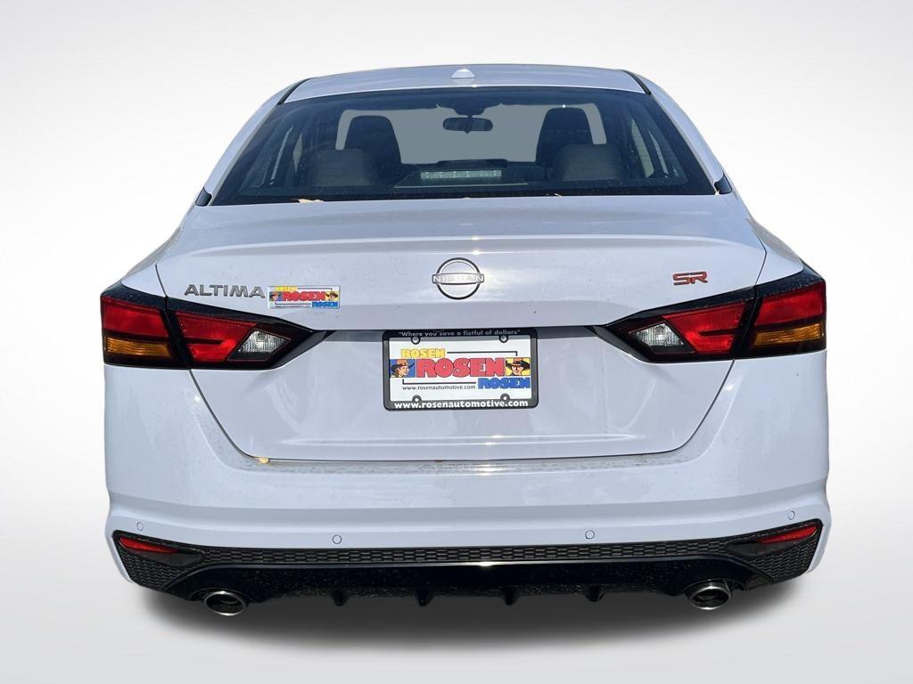 new 2025 Nissan Altima car, priced at $31,076