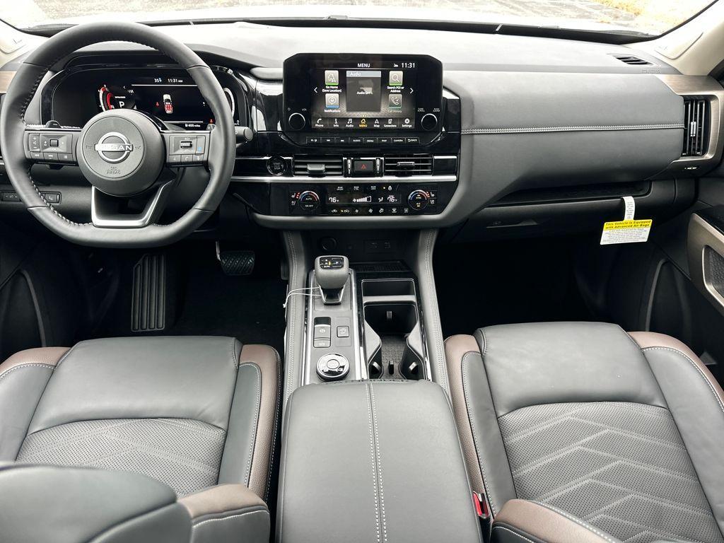 new 2025 Nissan Pathfinder car, priced at $49,582