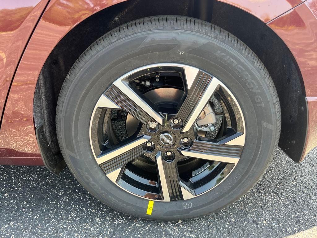 new 2025 Nissan Sentra car, priced at $22,344