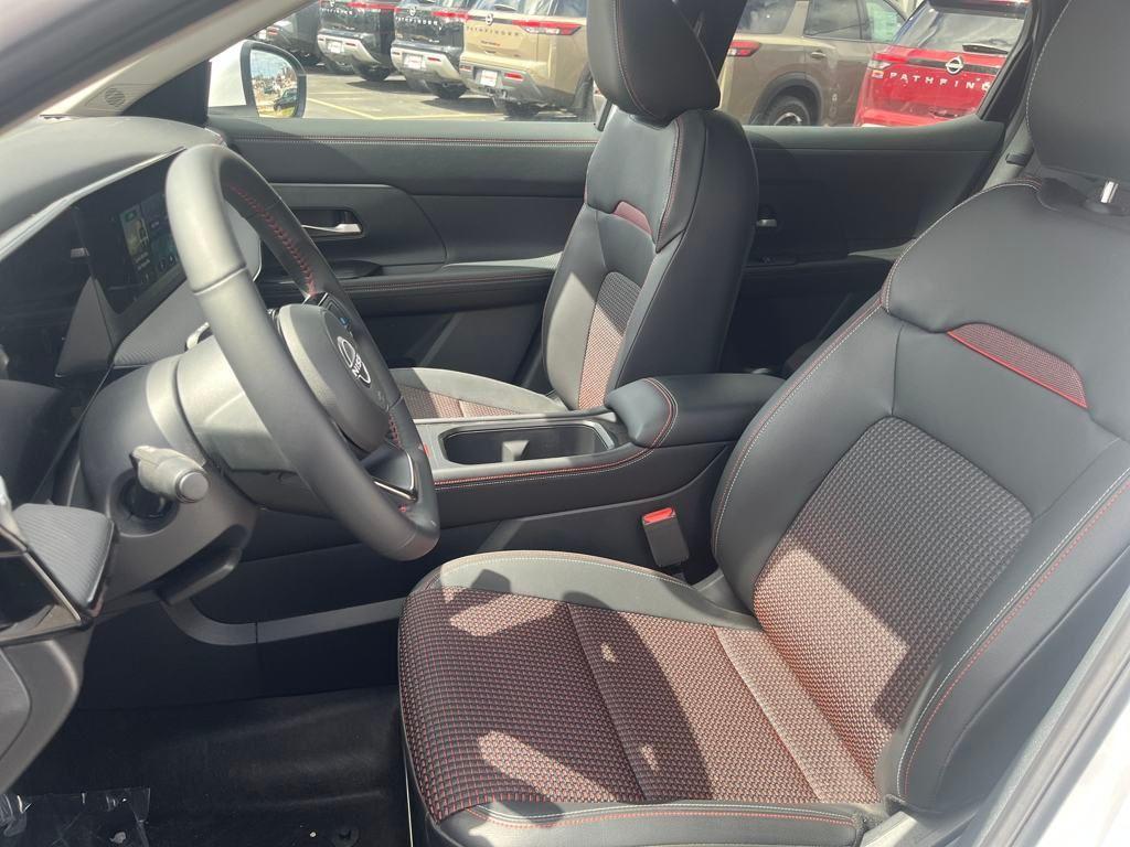 new 2025 Nissan Kicks car, priced at $28,763