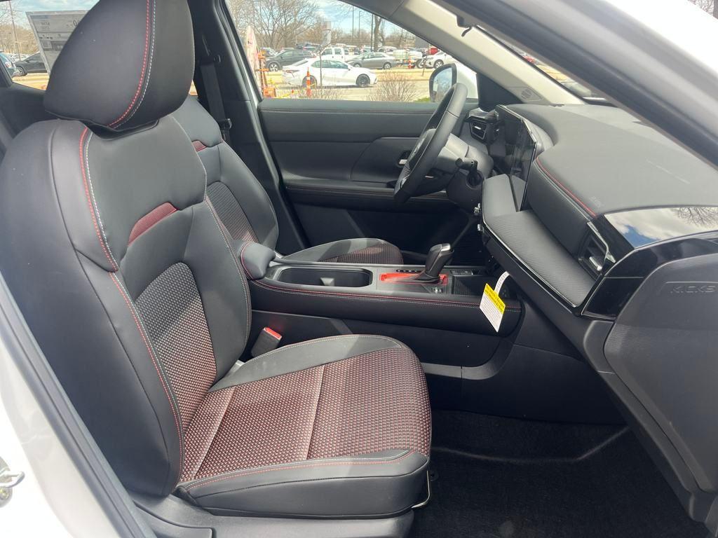 new 2025 Nissan Kicks car, priced at $28,763