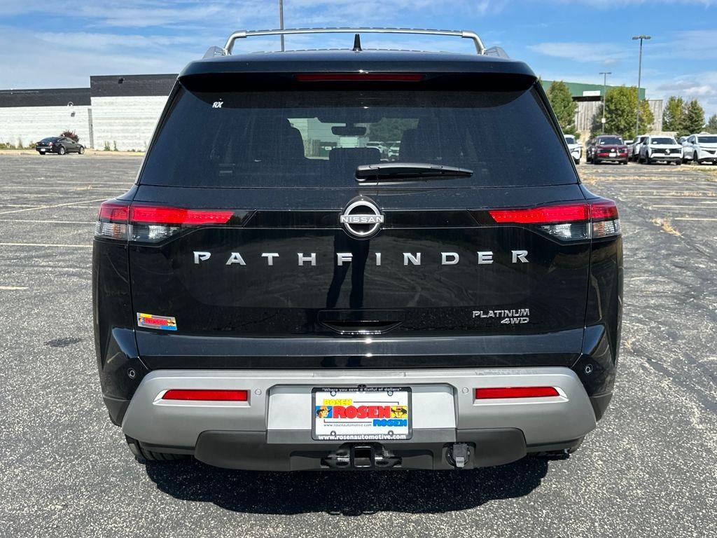 new 2025 Nissan Pathfinder car, priced at $49,732