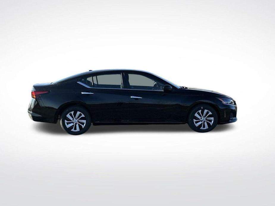 new 2025 Nissan Altima car, priced at $25,983