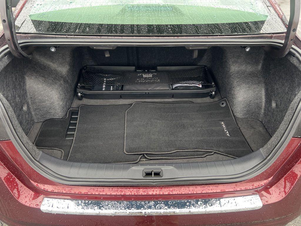 used 2023 Nissan Altima car, priced at $28,999