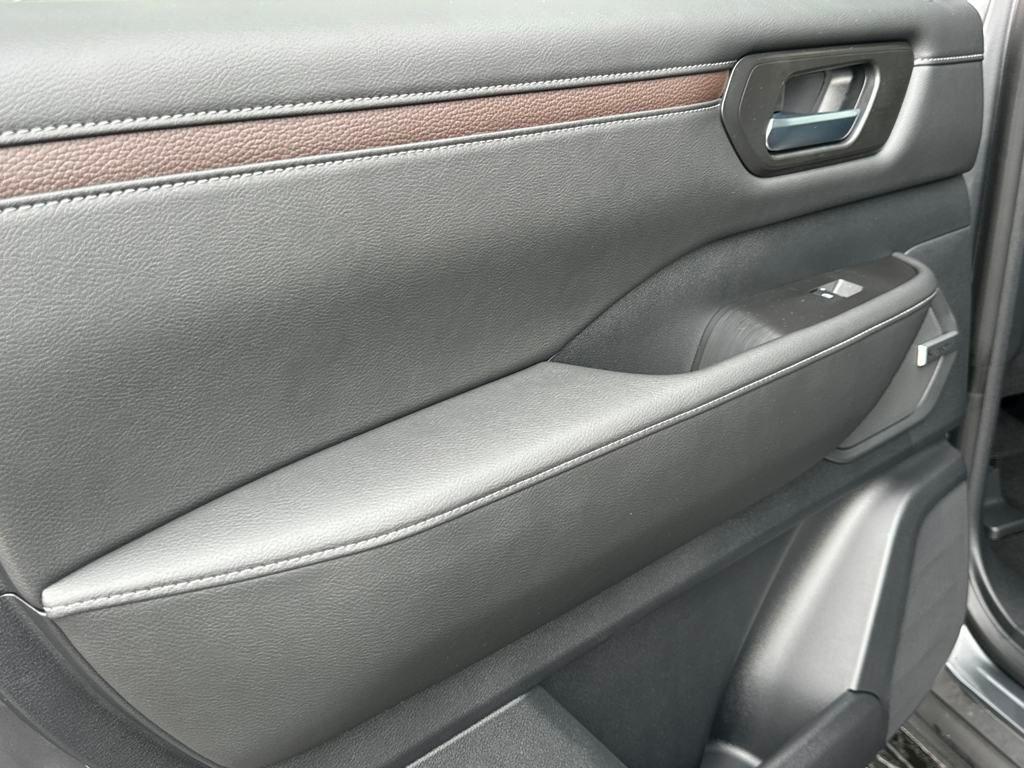 new 2025 Nissan Armada car, priced at $69,800