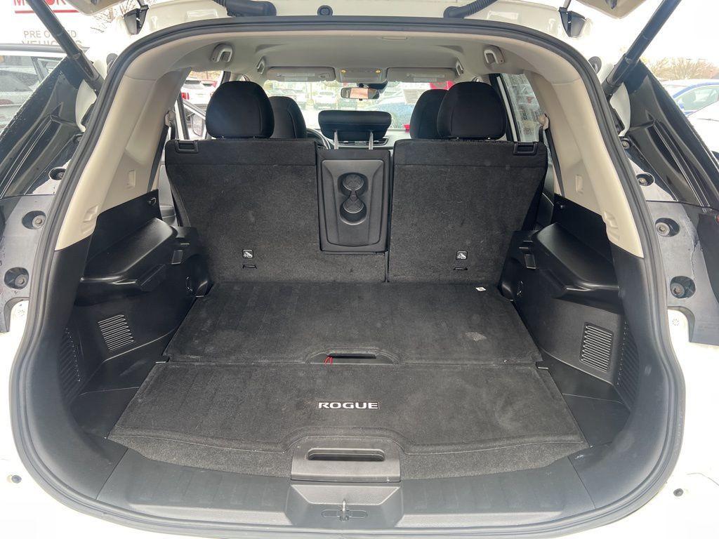 used 2020 Nissan Rogue car, priced at $16,049