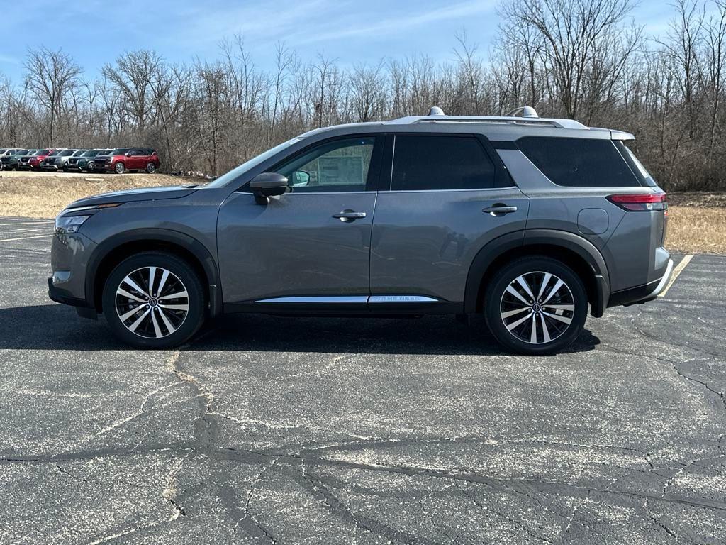 new 2025 Nissan Pathfinder car, priced at $49,020