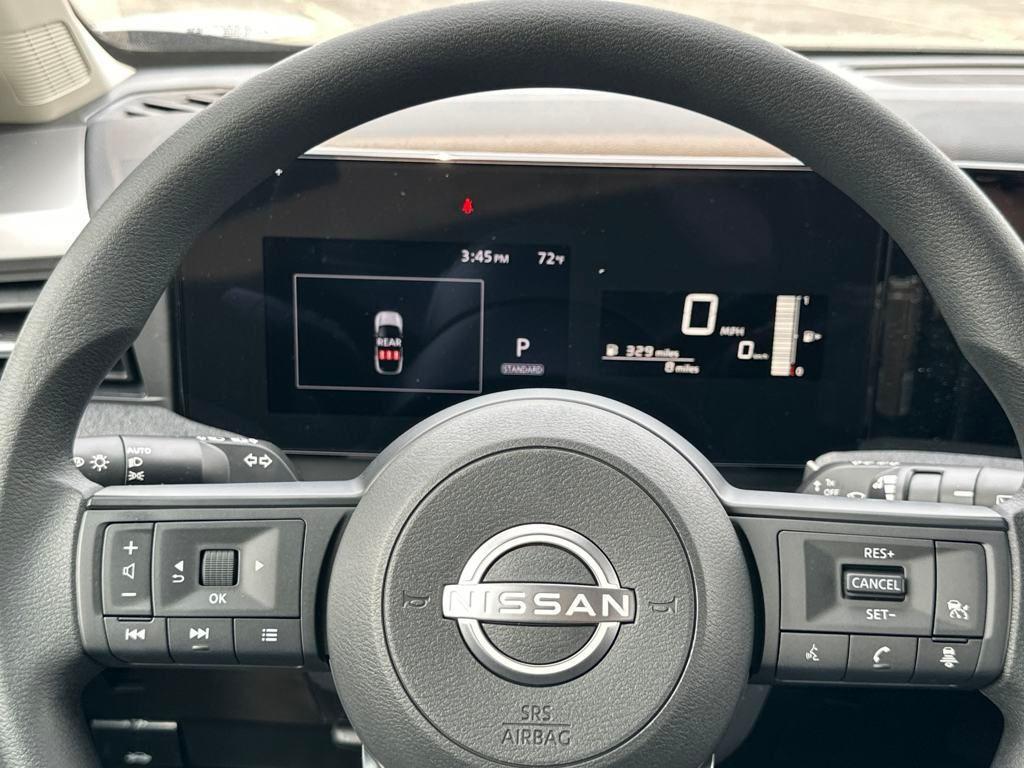 new 2025 Nissan Kicks car, priced at $27,588