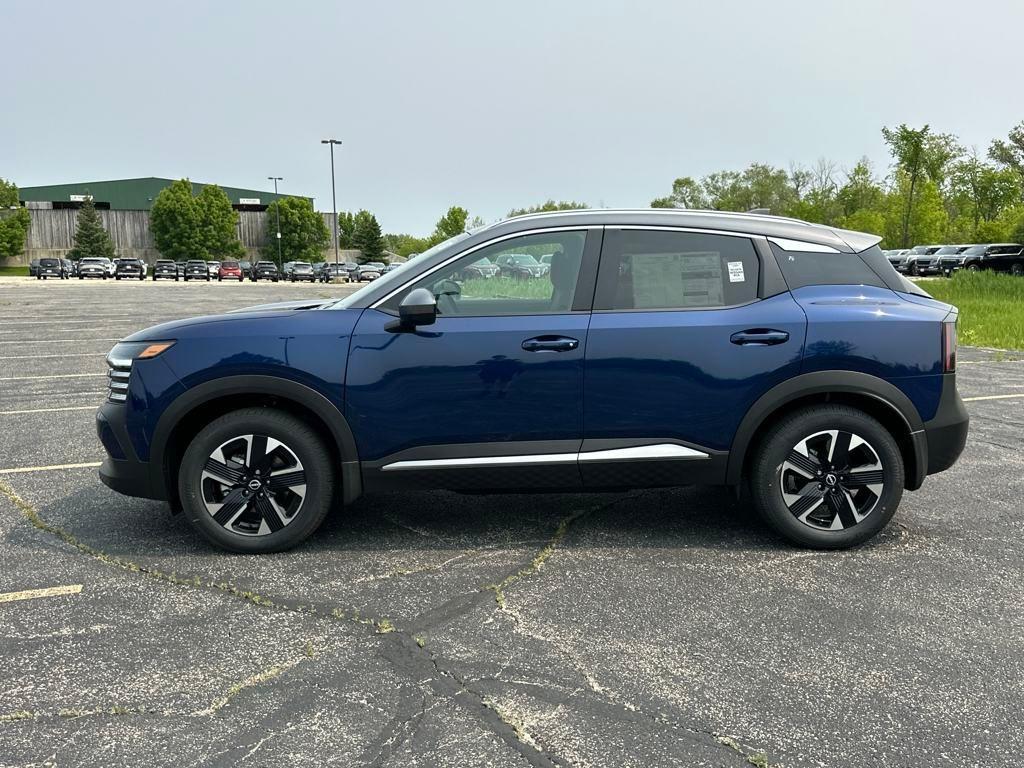 new 2025 Nissan Kicks car, priced at $27,888