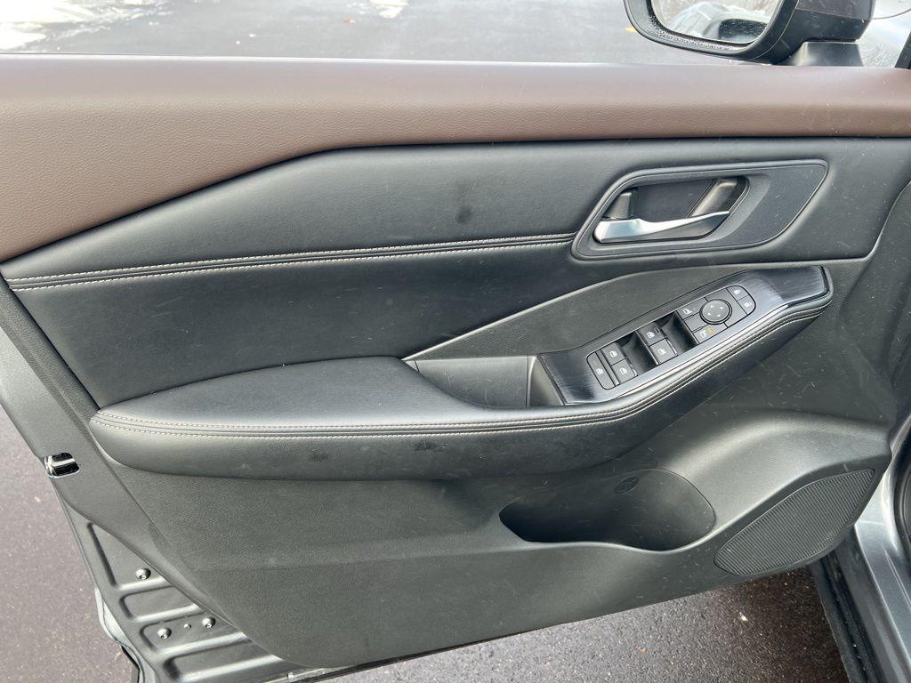 used 2023 Nissan Rogue car, priced at $26,400