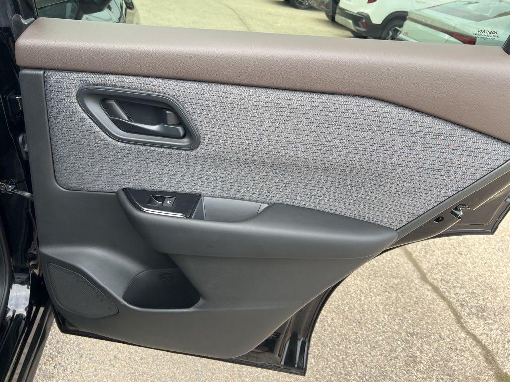 used 2023 Nissan Rogue car, priced at $25,647