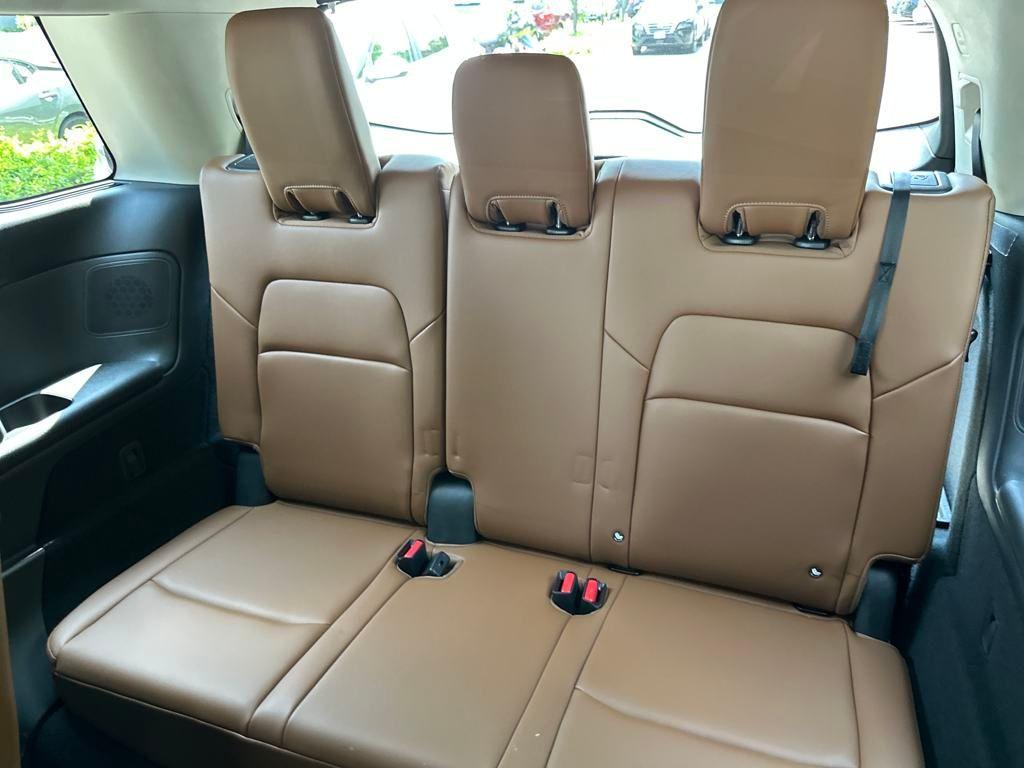 new 2025 Nissan Pathfinder car, priced at $50,285