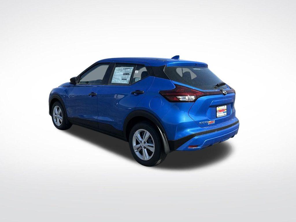 new 2025 Nissan Kicks Play car, priced at $22,484