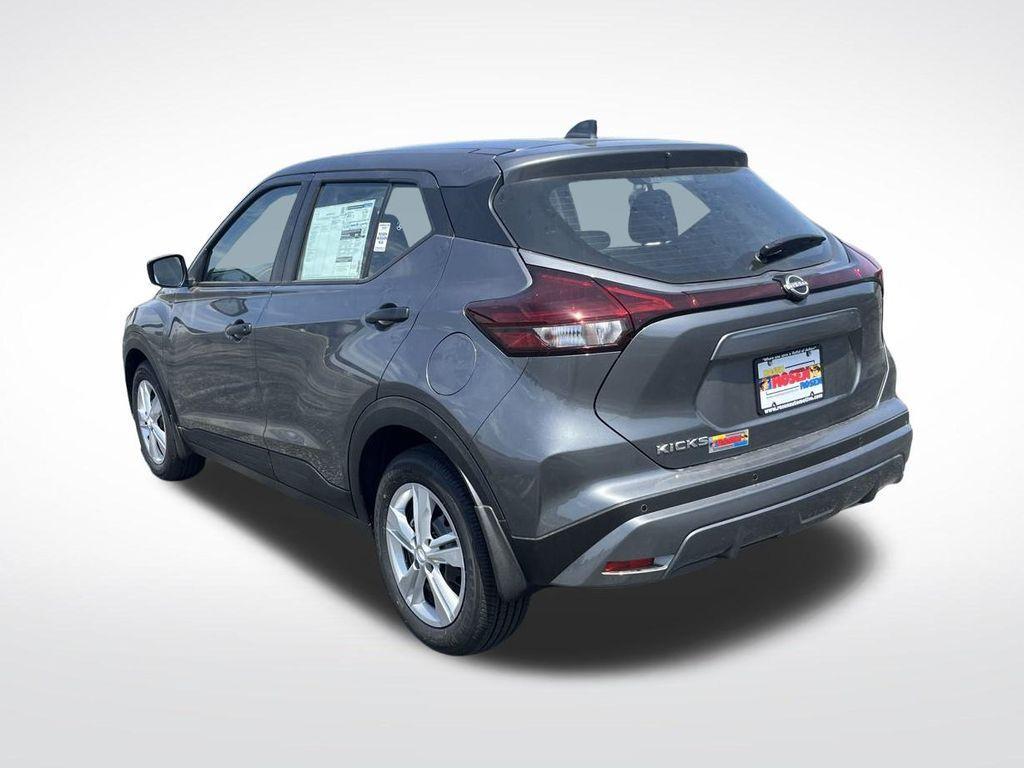 new 2025 Nissan Kicks Play car, priced at $22,057
