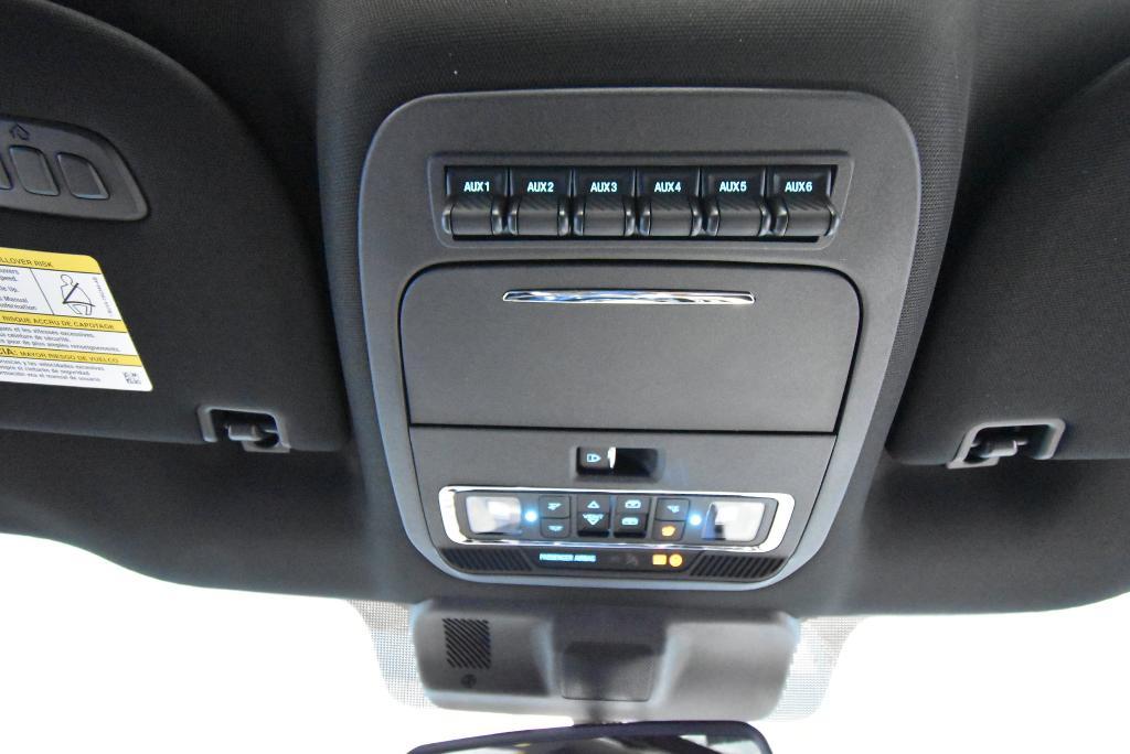 new 2025 Ford F-250 car, priced at $95,930