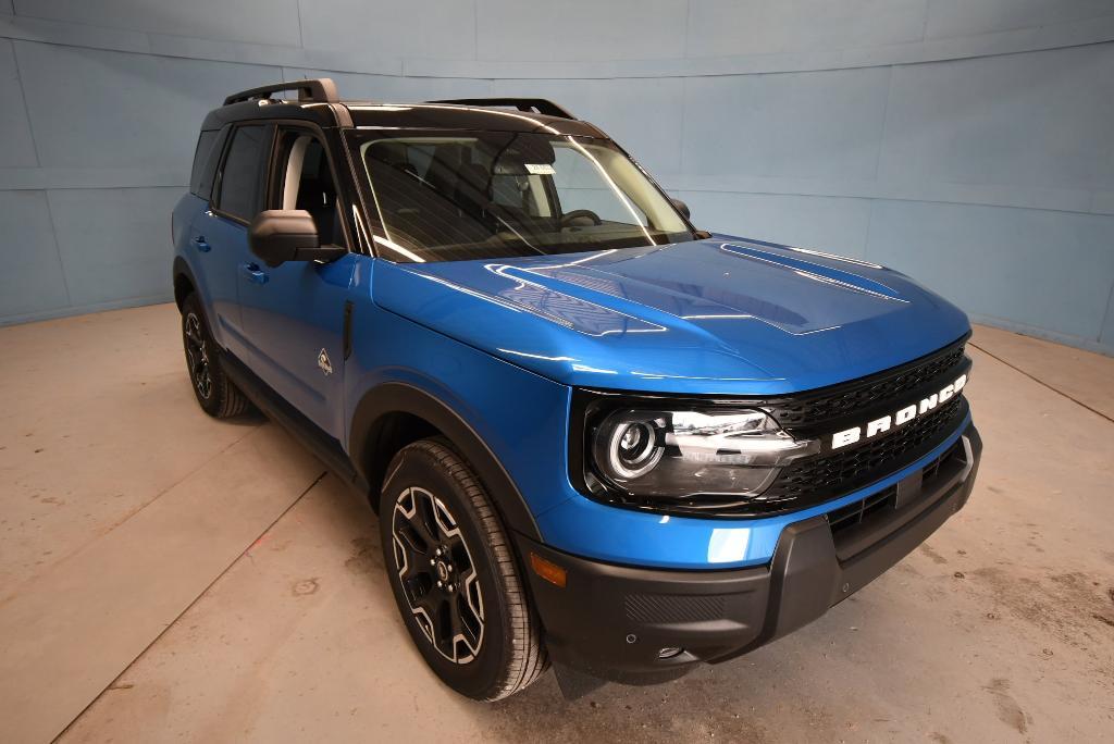 new 2025 Ford Bronco Sport car, priced at $39,733