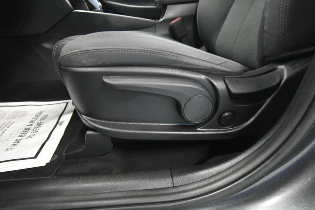 used 2020 Hyundai Santa Fe car, priced at $19,984