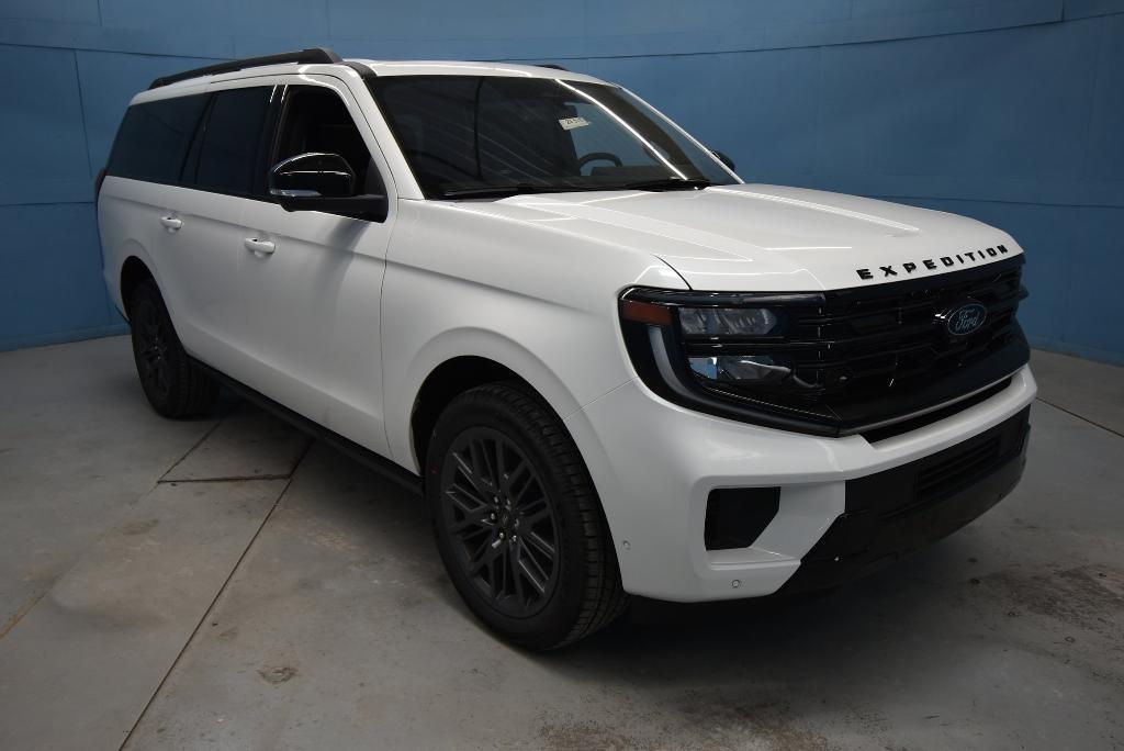 new 2025 Ford Expedition Max car, priced at $87,125