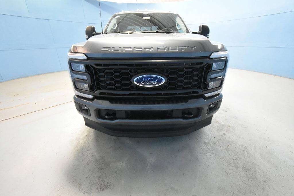 new 2024 Ford F-250 car, priced at $66,390