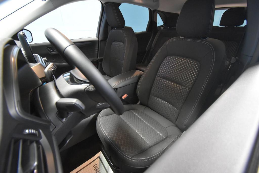 new 2025 Ford Escape car, priced at $29,846