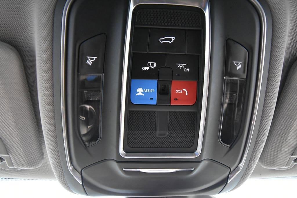 used 2021 Jeep Grand Cherokee L car, priced at $29,984