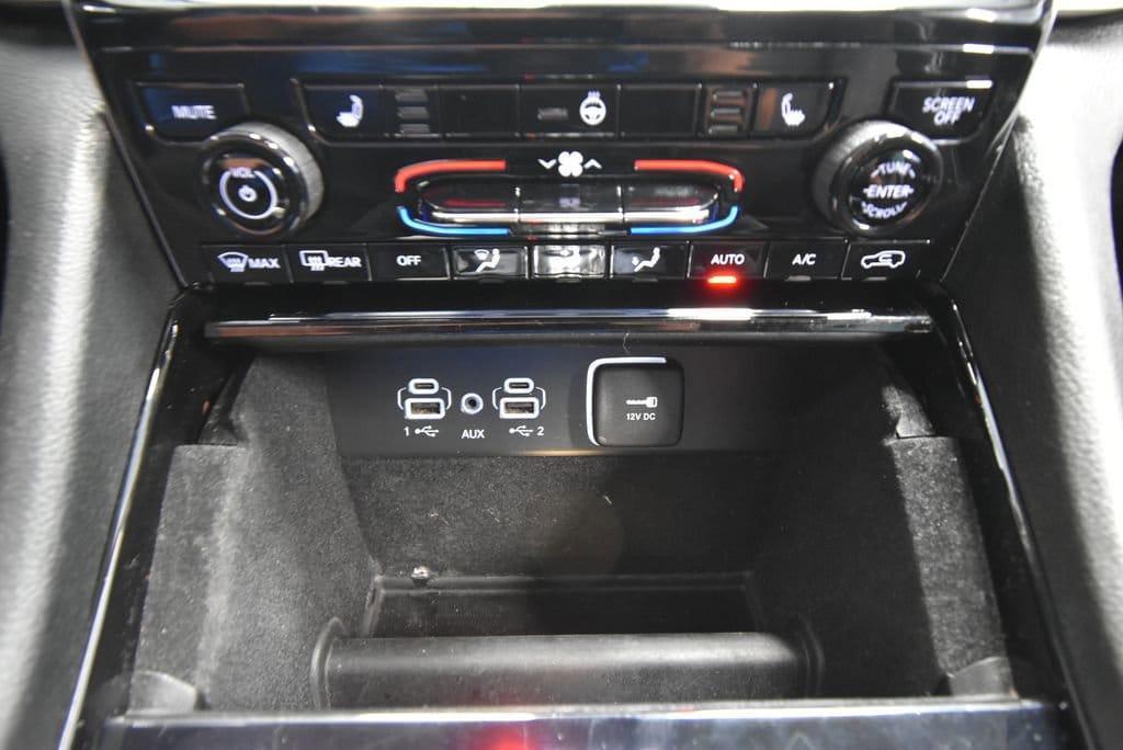used 2021 Jeep Grand Cherokee L car, priced at $29,984