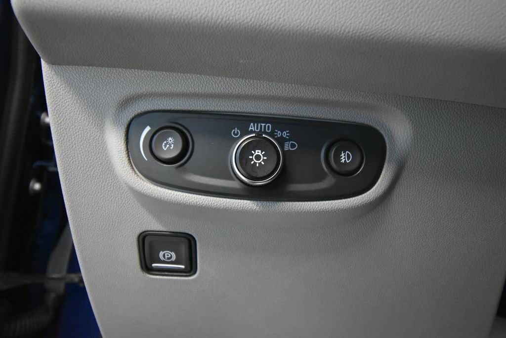 used 2022 GMC Terrain car, priced at $26,984