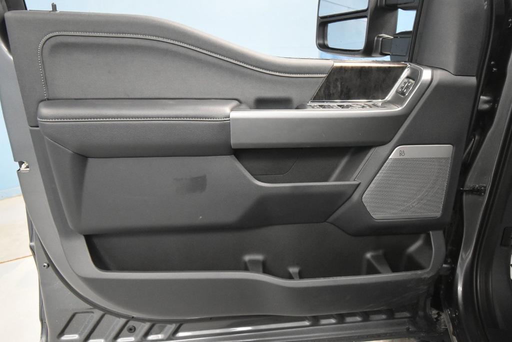 new 2025 Ford F-250 car, priced at $90,980