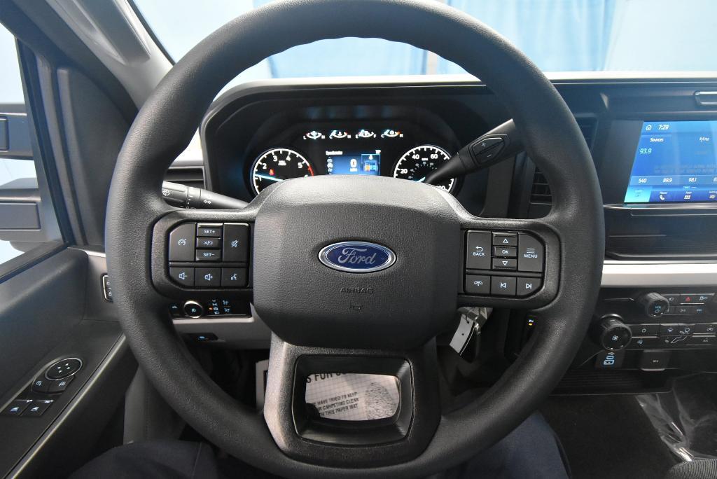 new 2025 Ford F-250 car, priced at $55,550