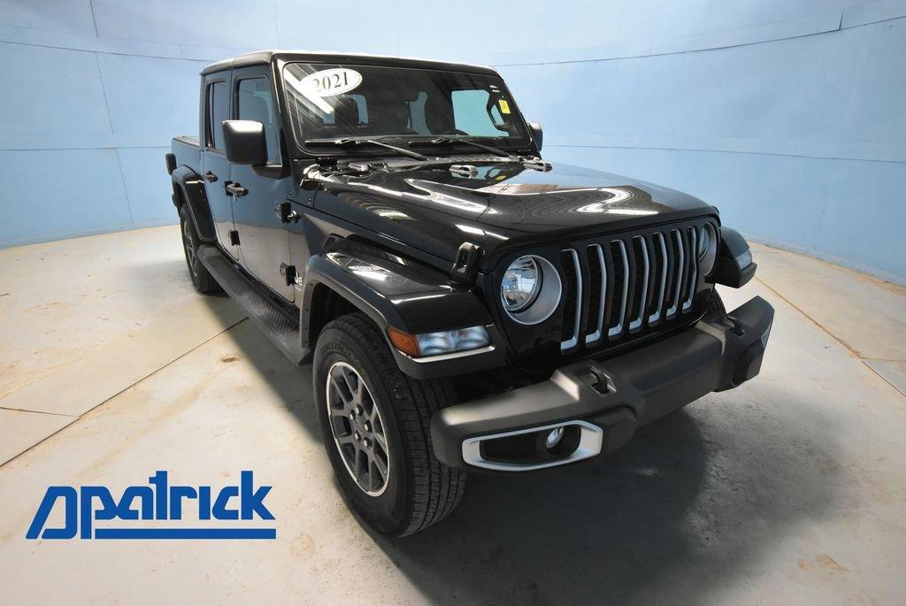 used 2021 Jeep Gladiator car, priced at $33,114