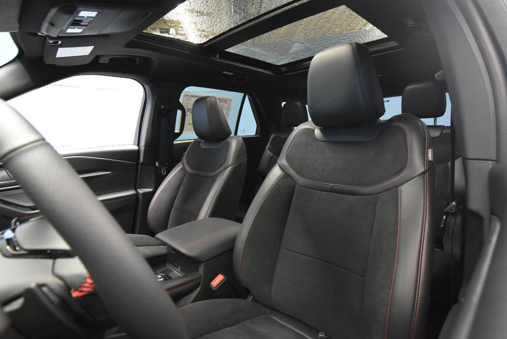 new 2025 Ford Explorer car, priced at $56,874