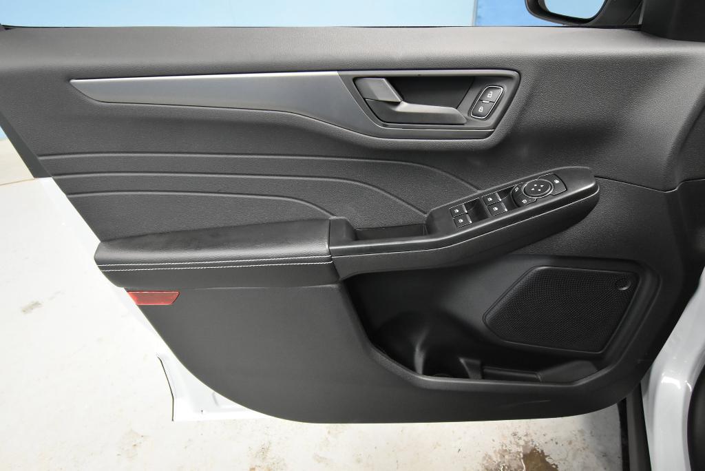 new 2025 Ford Escape car, priced at $28,212