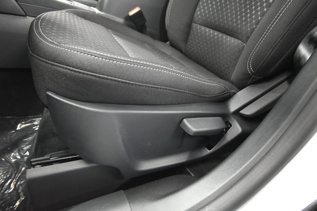 new 2025 Ford Escape car, priced at $28,212