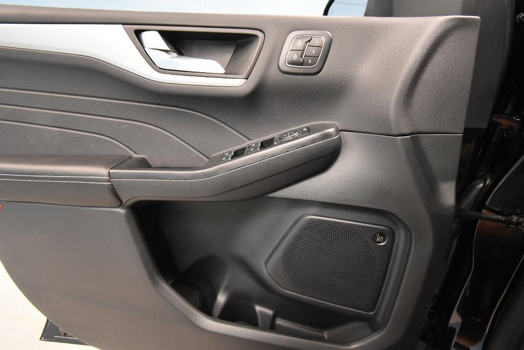 new 2025 Ford Escape car, priced at $38,913