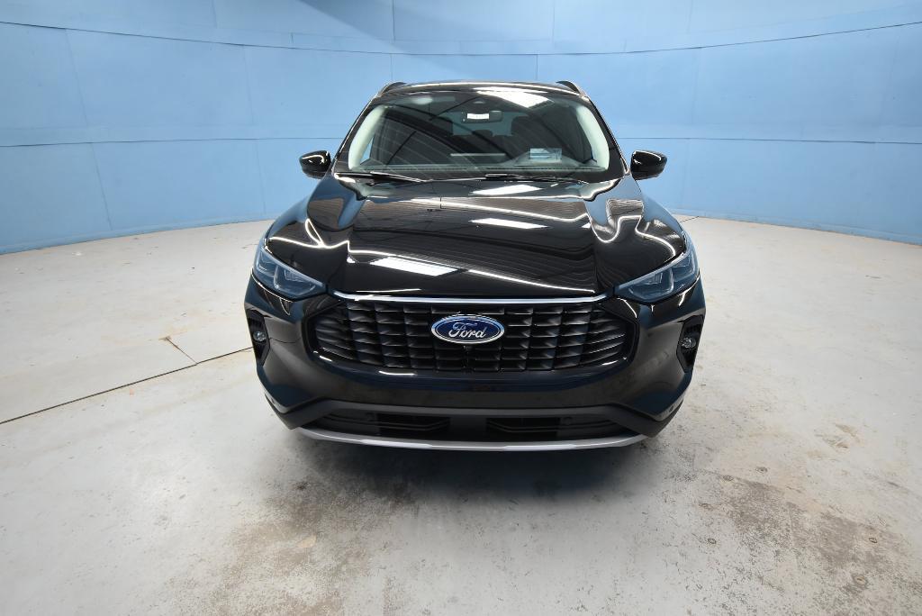 new 2025 Ford Escape car, priced at $38,913
