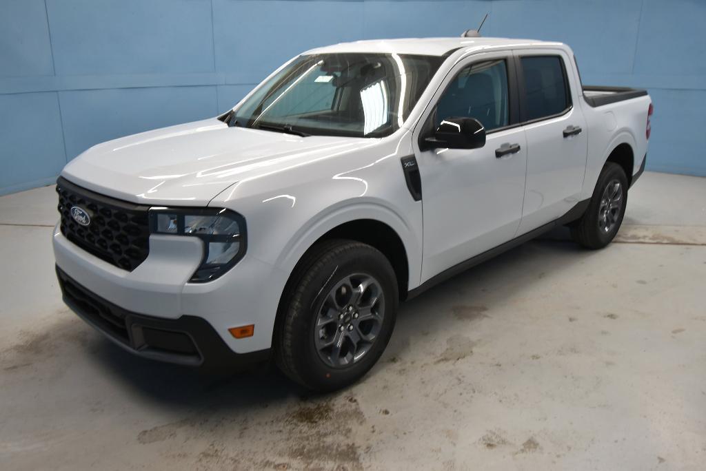 new 2025 Ford Maverick car, priced at $32,695