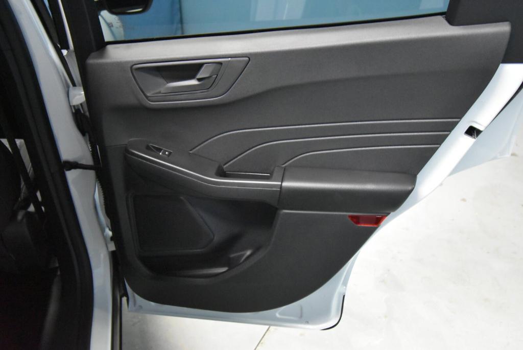 new 2025 Ford Escape car, priced at $29,187